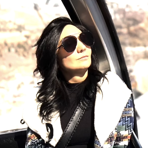 Portrait of Sara Steele